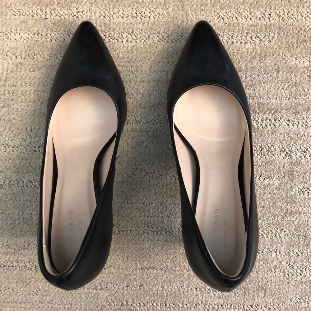 Cole Haan Black Leather Amelia Pumps 7.5 sz